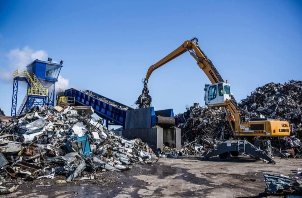 Crown Auto Parts and Recycling L.L.C. business in Queens, New York City, NY